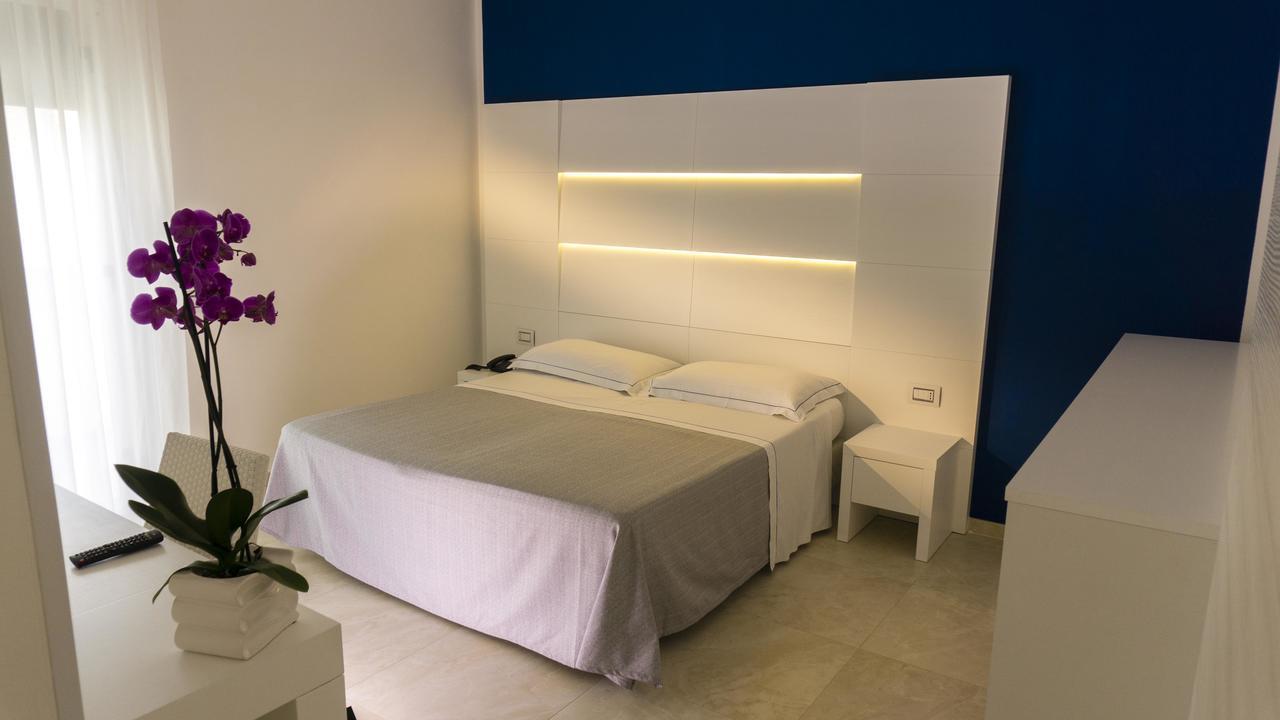 Hotel Scialara Vieste Buitenkant foto